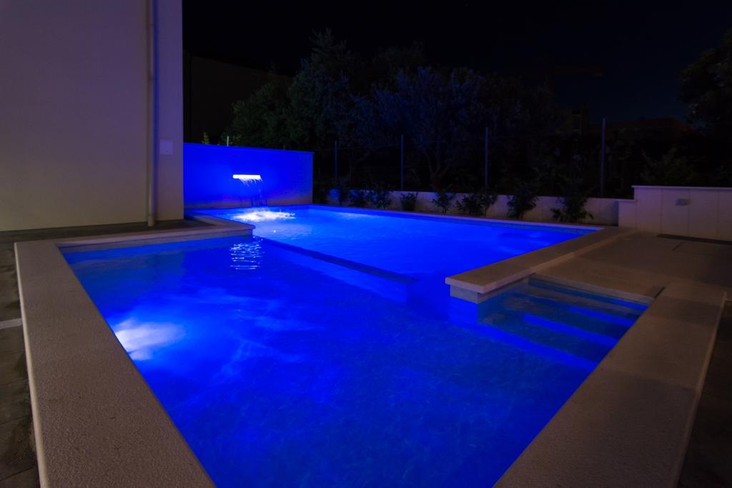 Guest House Petra Trogir Exterior foto